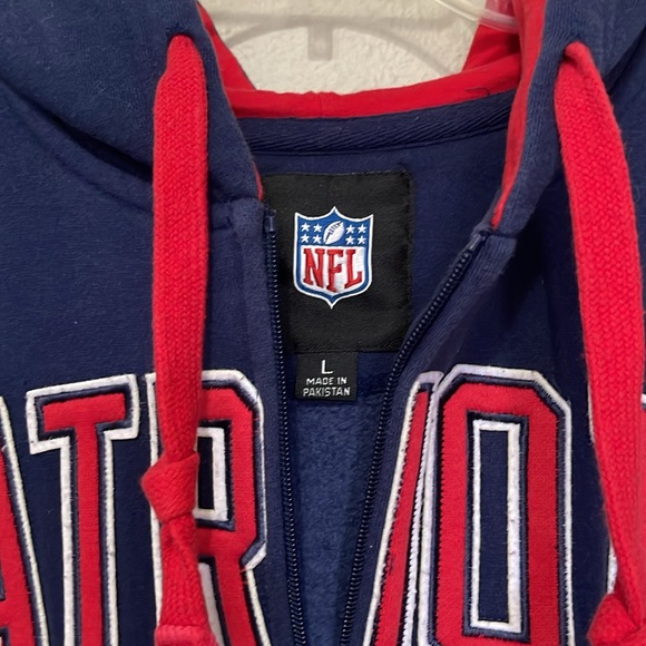 NEW ENGLAND PATRIOTS FULL ZIP HOODIE JACKET - Picture 6 of 11